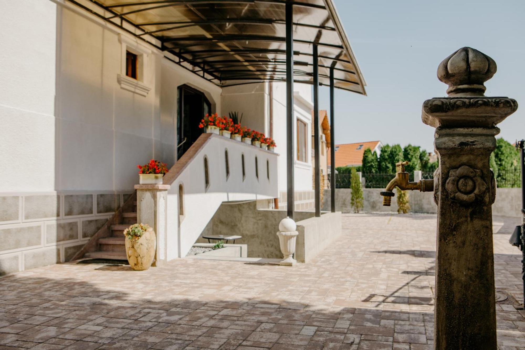 Excelsior Inn Turda Bagian luar foto