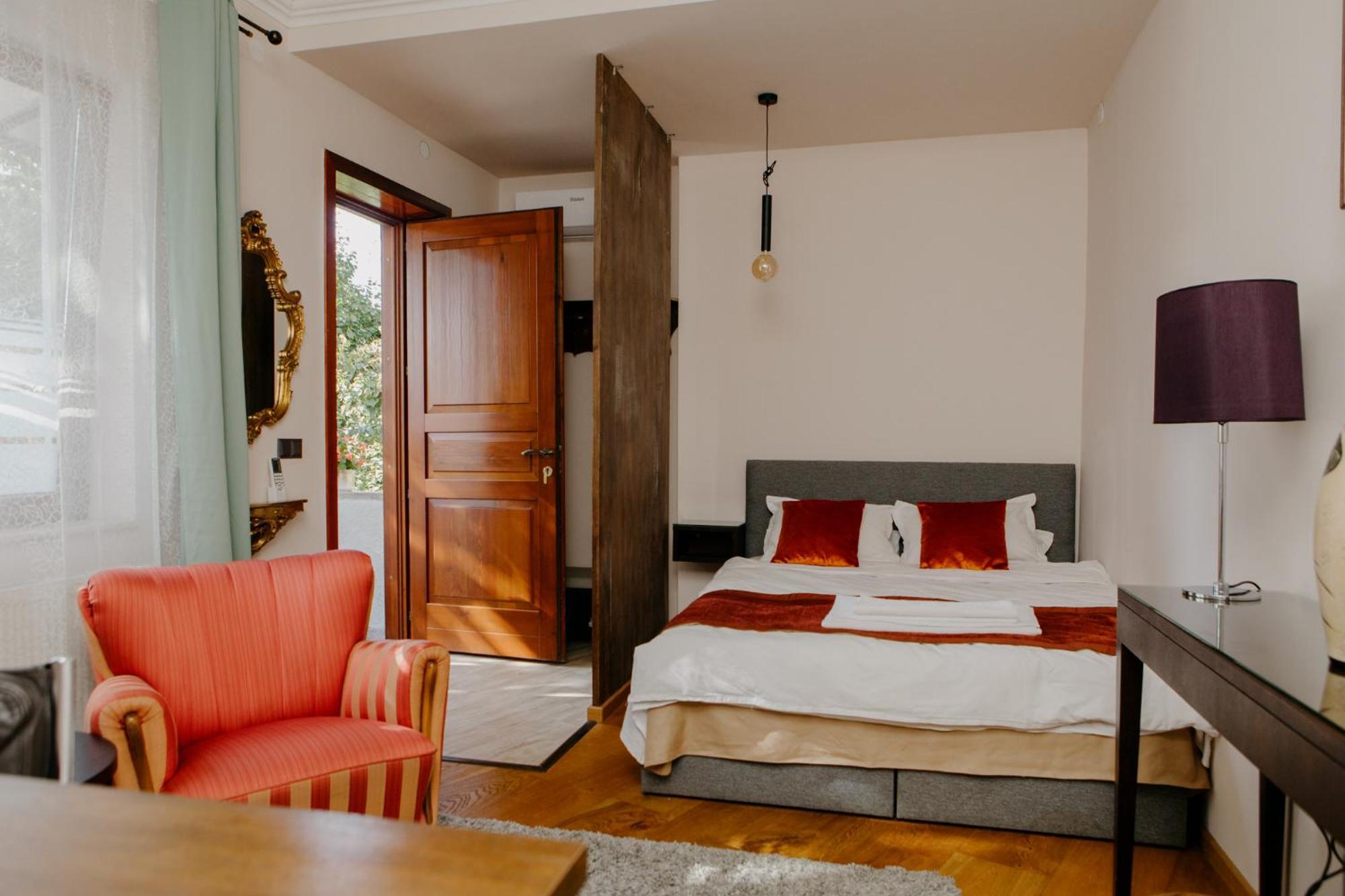 Excelsior Inn Turda Bagian luar foto