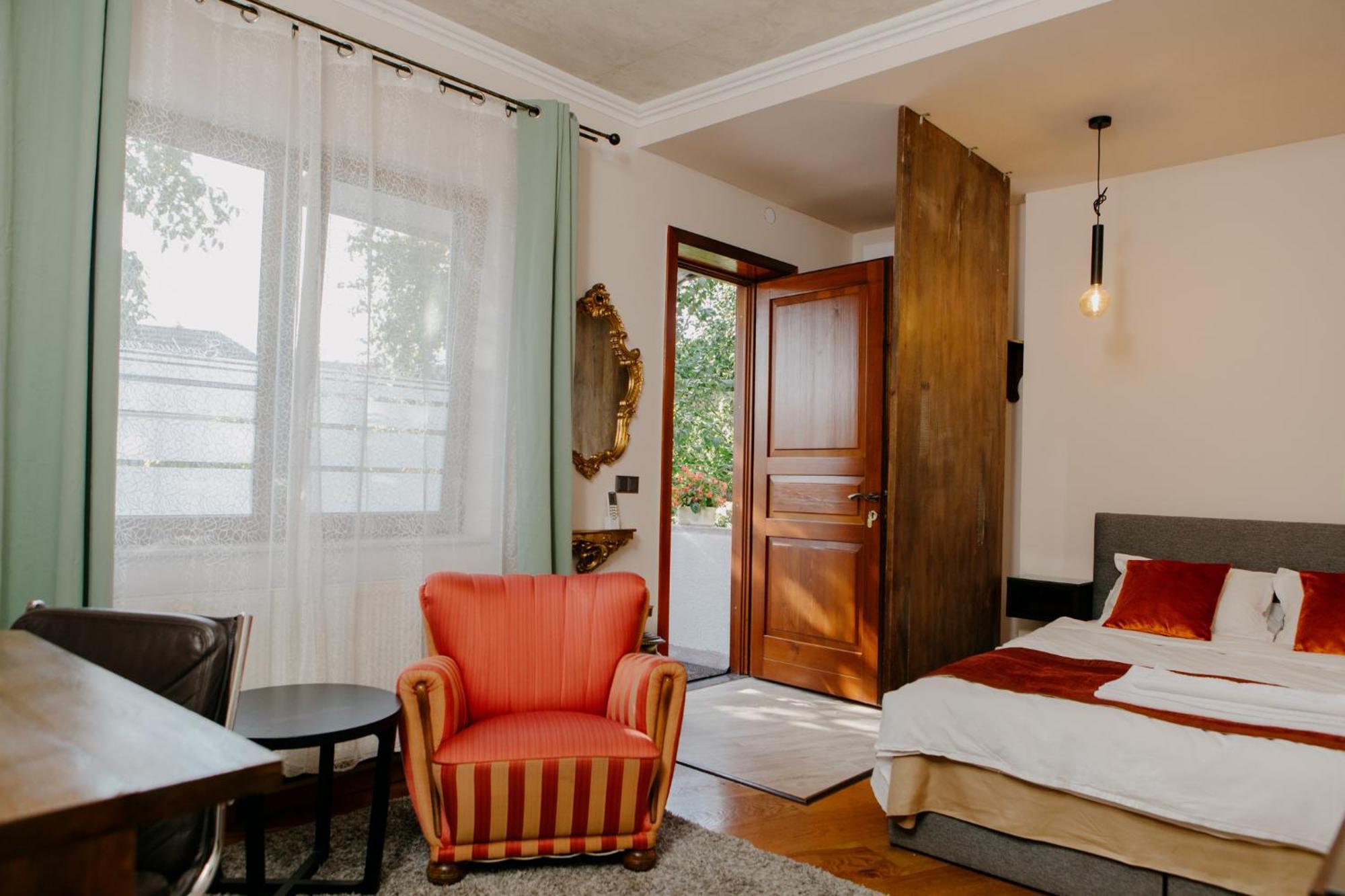 Excelsior Inn Turda Bagian luar foto